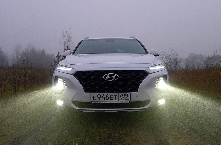 Hyundai Santa Fe: Белые пятна в темном лесу