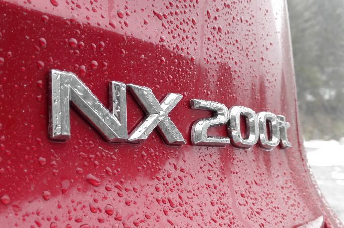 Lexus NX 200t