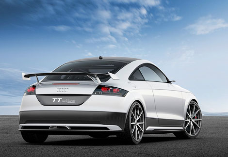 Audi TT облегчили и круто зарядили