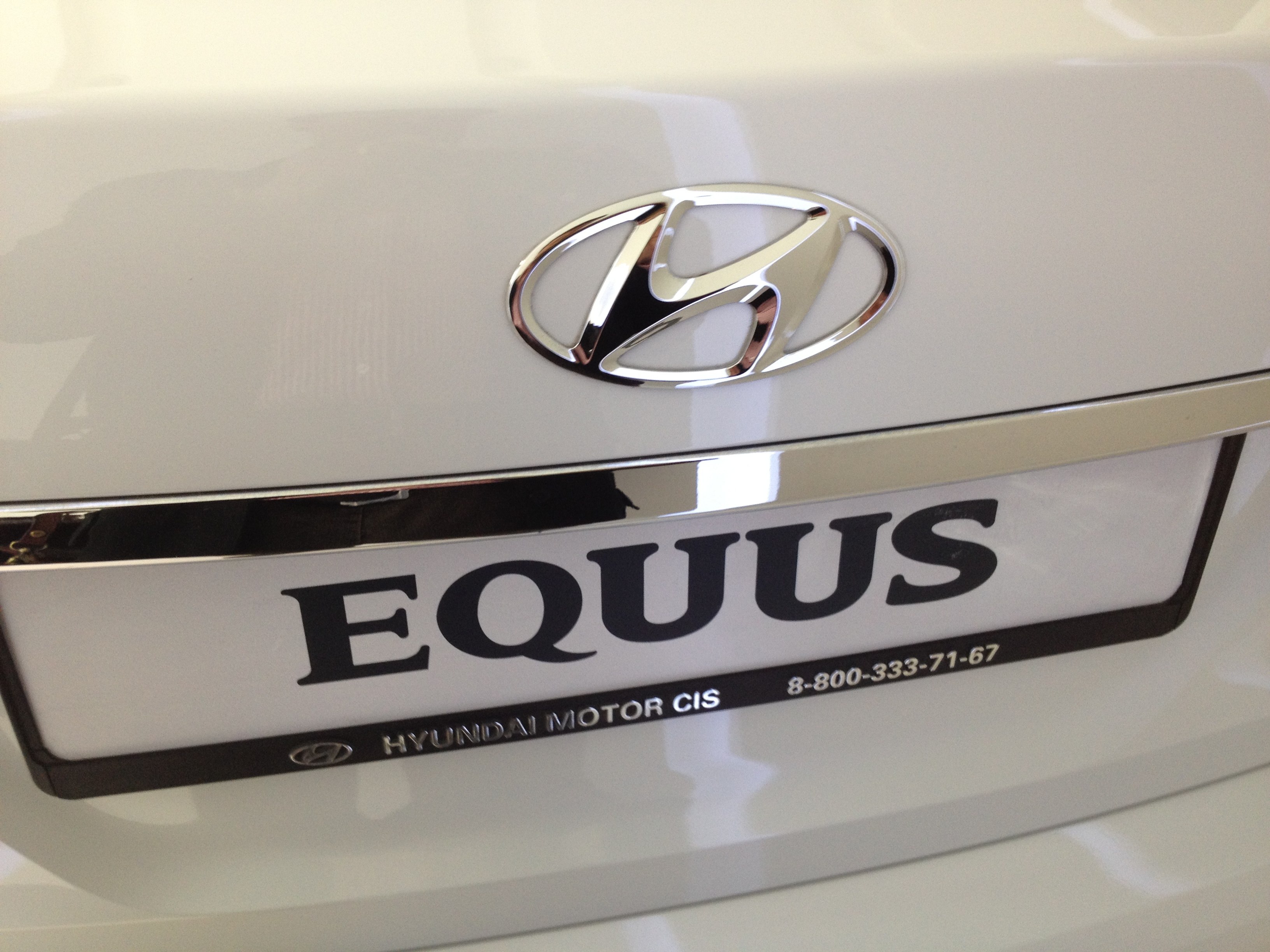 Hyundai Equus Emblem