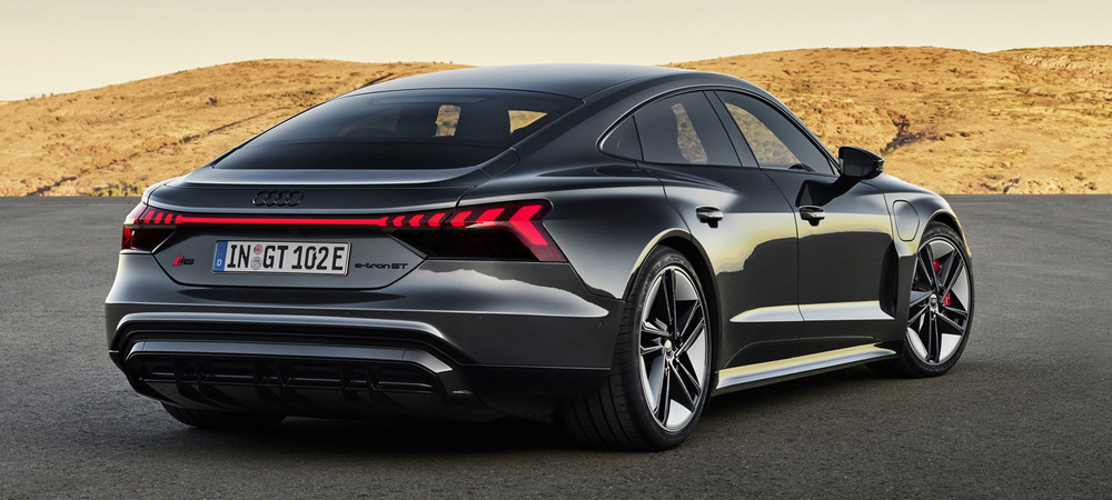 Audi представила новый электрокар за 9 млн рублей