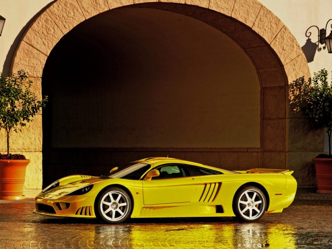 Saleen S7