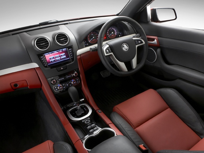 Holden VE Commodore SS V Redline
