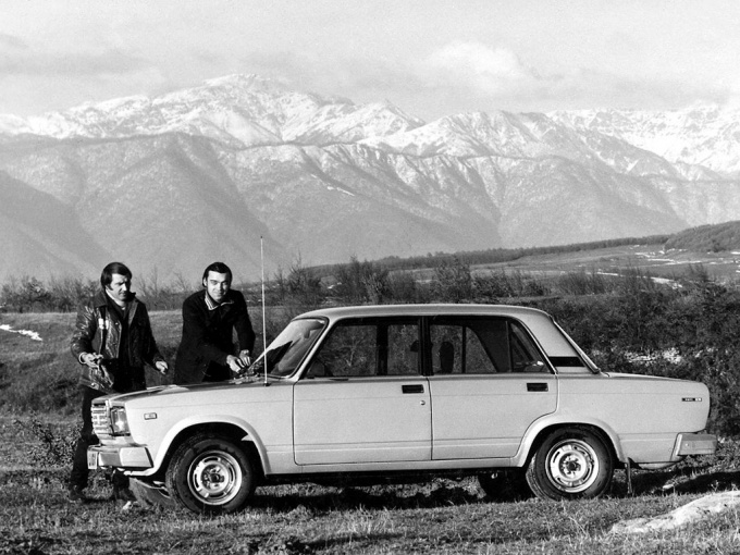 Заднеприводные Lada выпускались на протяжении более 42 лет. На фото — опытный образец семерки 1978 года