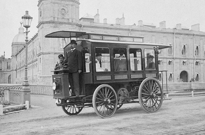 Электробус Романова. 1899 год.