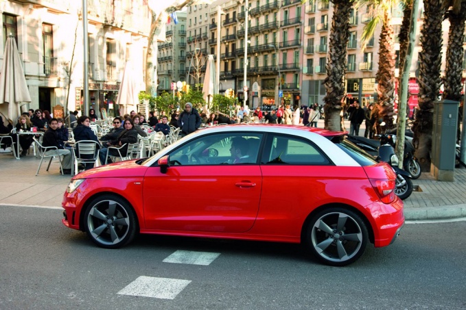 Audi A1 в обвесе S-Line, доступном за доплату