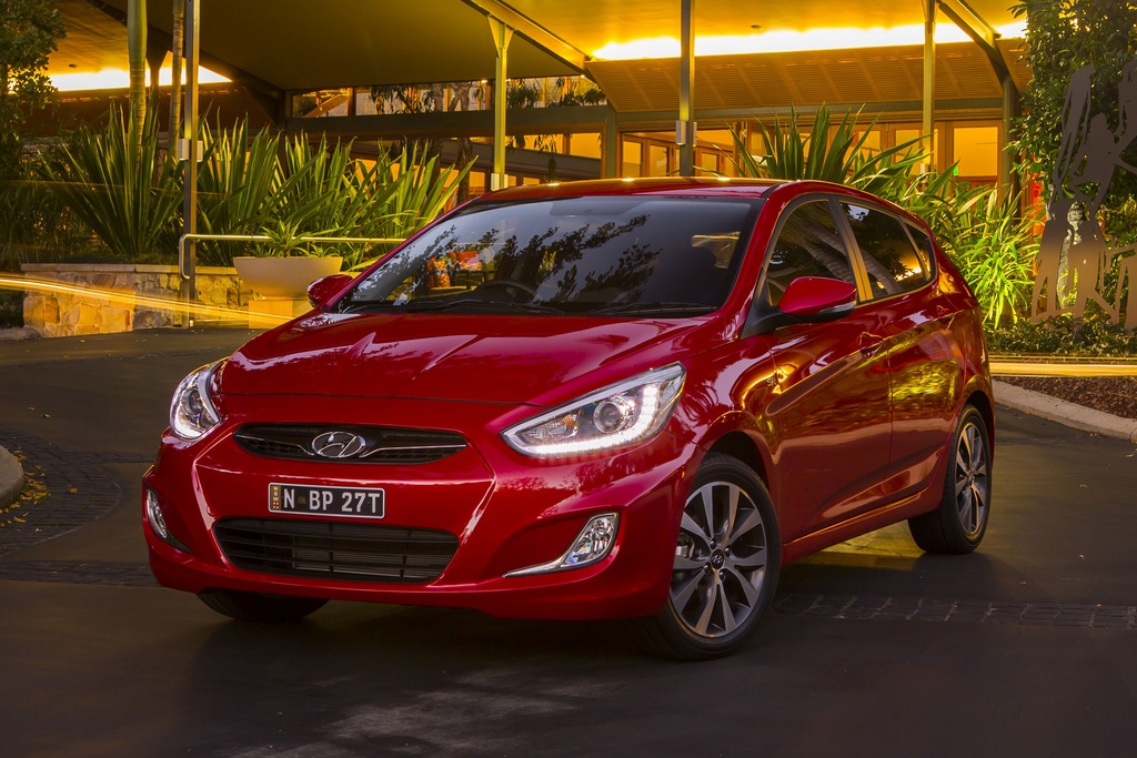 hyundai_accent_sr_1.jpg
