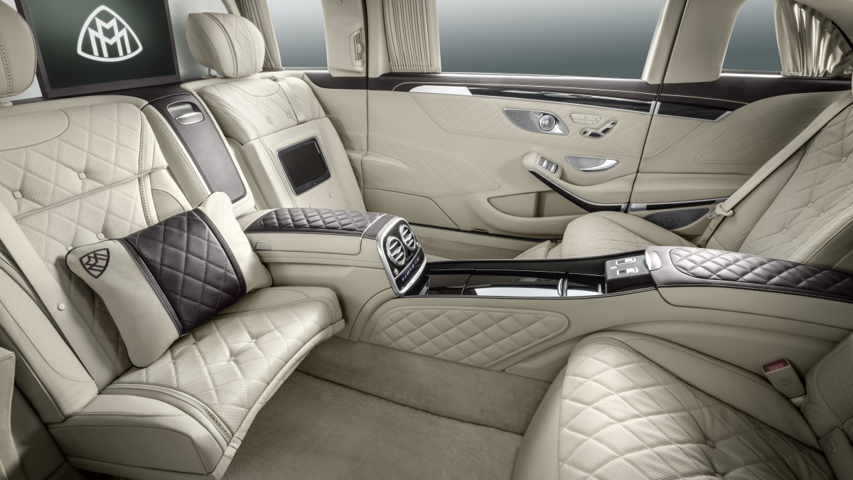 Российская презентация нового Mercedes-Maybach S600 Pullman