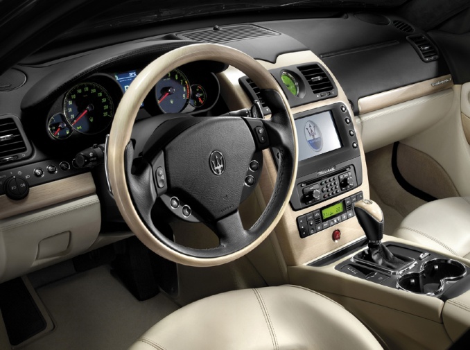 Интерьер Maserati Quattroporte S Executive GT