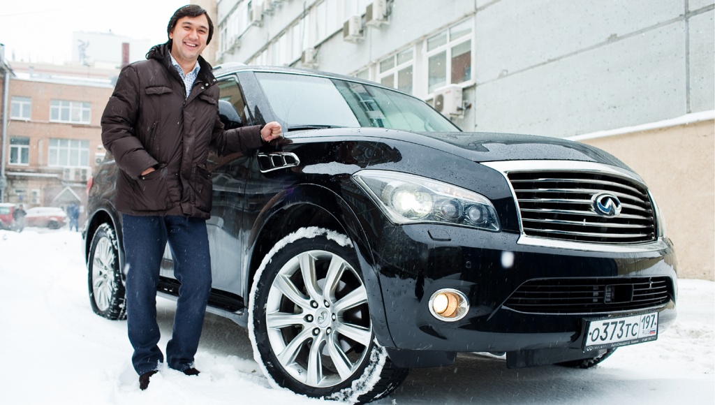 Андрей Искандеров, генеральный директор торговой компании, ездит на Infiniti QX56 и M-B E300, предыдущие машины: M-B ML и Land Cruiser 200
