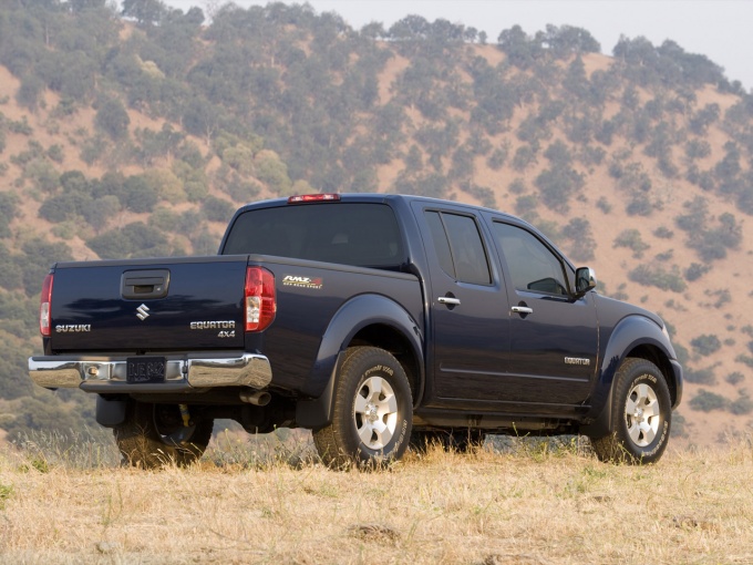 Suzuki Equator — копия Nissan Navara