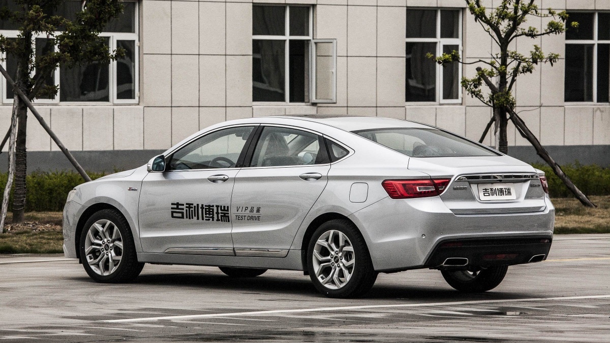 Geely GC9 стала лучшим автомобилем в Китае за 2015 год, опередив в местном конкурсе Car of the year по очкам в 1,7 раз