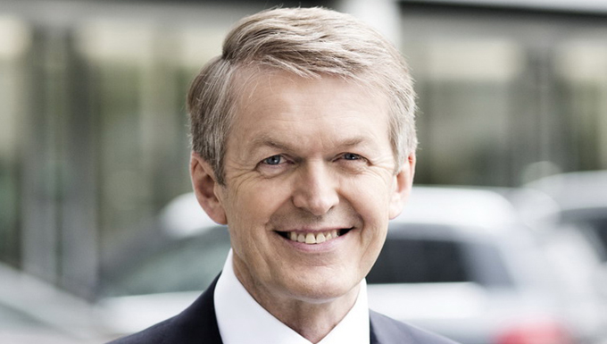 Томас Вэбер, член правления Daimler AG, ответственный за техническое развитие концерна и разработку моделей подразделения Mercedes-Benz Cars.
