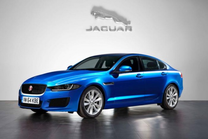 Jaguar XE