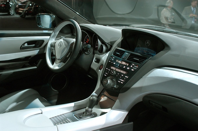 Интерьер прототипа Acura ZDX (Нью-Йорк, 2009)