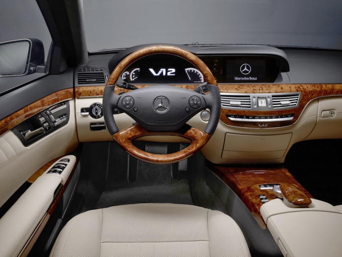 Интерьер Mercedes S-Class