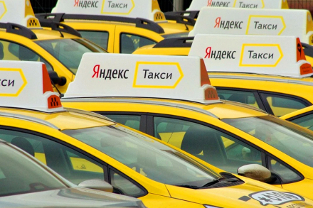 Названы реальные доходы московских таксистов