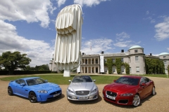 В Гудвуде поставили Jaguar из труб