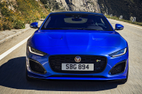 Jaguar объявил рублевые цены нового F-Type