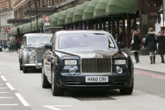 Сотня Rolls-Royce прошла через Лондон