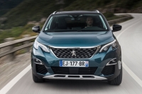 Peugeot 5008: победит всех, в том числе и родственников!