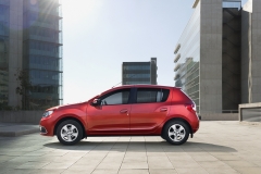 В России стартовали продажи нового Renault Sandero
