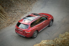 Новый Nissan Pathfinder станет первым российским гибридом
