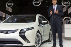 BMW увела из GM специалиста