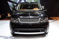 Миллионный Range Rover вышел во благо