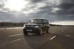 Land Rover Discovery охраняет VIP-персон