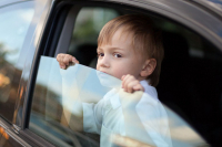 Новые штрафы: водителей с детьми накажут строже