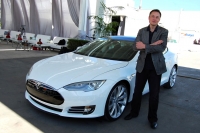 Tesla подстрахует от полной разрядки