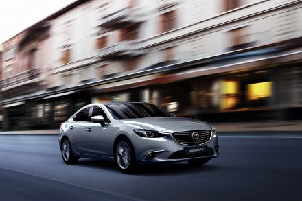 Mazda привезла в Россию CX-5 и 6