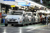 Их ответ вирусу: Toyota объявляет каникулы в Китае