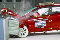Ford Fiesta 2011 получил высшую оценку за безопасность