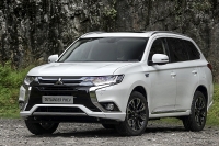 Владельцы Mitsubishi Outlander не защищены от хакеров!