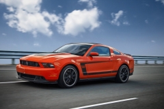 Ford Mustang Boss 302 заводится с двух ключей