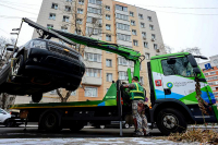 Автомобили без номеров в Москве эвакуируют бесплатно