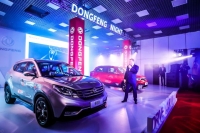 Кроссоверы Dongfeng AX4 и 580 официально презентовали в Москве