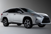 Lexus RX L: все по-взрослому