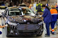 Ford сворачивает производство в России