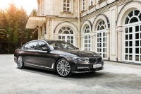 Тест-драйв новой BMW 7: В карбоновом авто