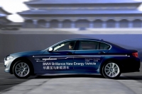 BMW готовит гибрид по-китайски