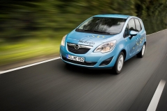 Opel Meriva примерила электромотор