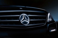 Mercedes-Benz дал свет на звезду